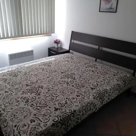 Lozenes Oasis & Sea View Cozy Apartment *